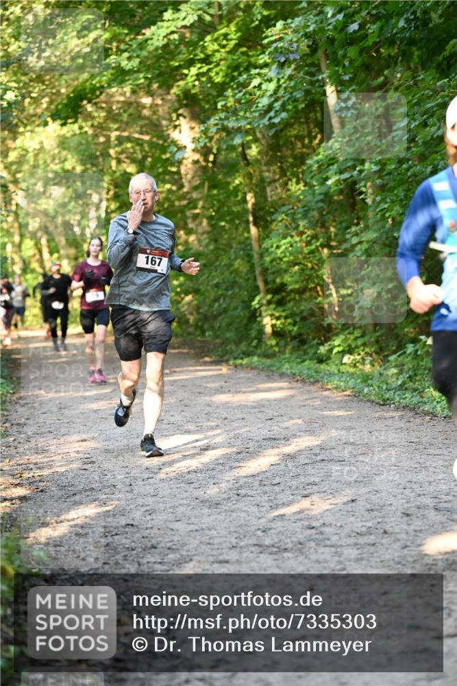 06.10.2024 - Bramfelder Halbmarathon 2024 Dr. Thomas Lammeyer http://msf.ph/oto/7335303 06.10.2024 09:54:52 Laufen 167 meine-sportfotos.de