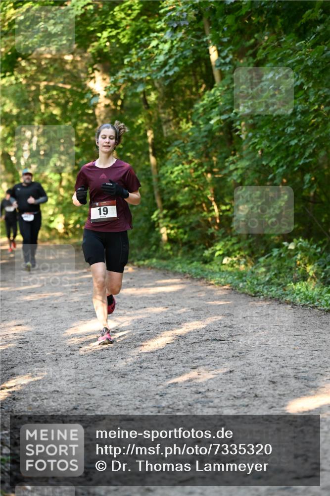 06.10.2024 - Bramfelder Halbmarathon 2024 Dr. Thomas Lammeyer http://msf.ph/oto/7335320 06.10.2024 09:54:55 Laufen 19 meine-sportfotos.de