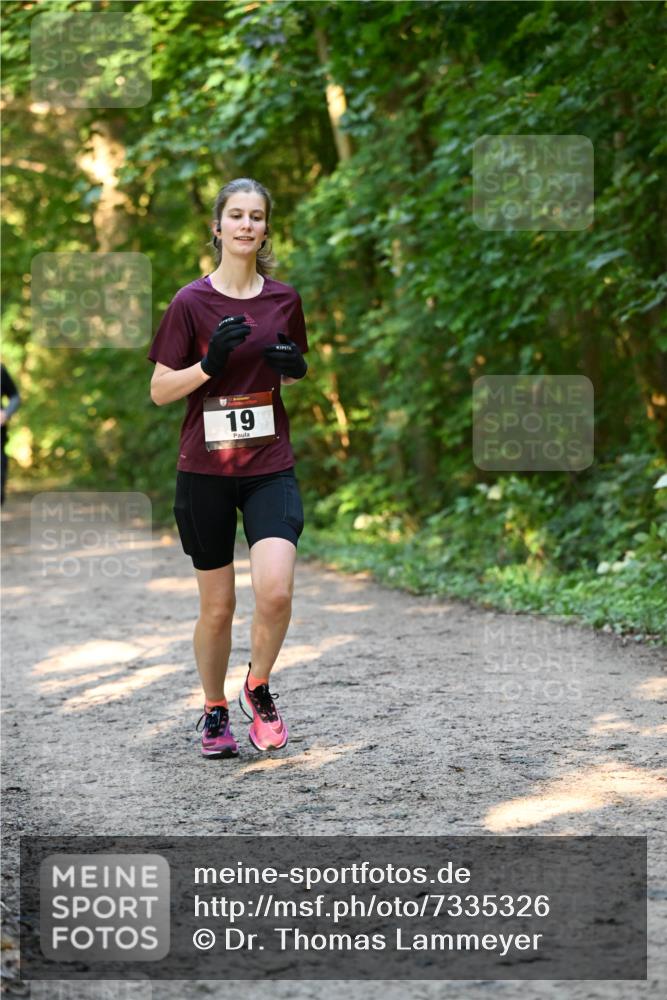 06.10.2024 - Bramfelder Halbmarathon 2024 Dr. Thomas Lammeyer http://msf.ph/oto/7335326 06.10.2024 09:54:56 Laufen 19 meine-sportfotos.de