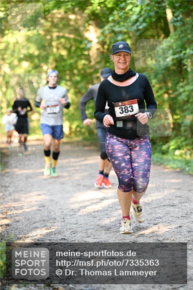 06.10.2024 - Bramfelder Halbmarathon 2024 Dr. Thomas Lammeyer http://msf.ph/oto/7335363 06.10.2024 09:55:03 Laufen 33, 383 meine-sportfotos.de