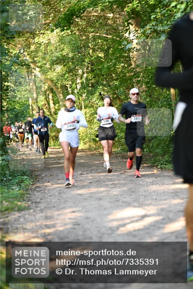 06.10.2024 - Bramfelder Halbmarathon 2024 Dr. Thomas Lammeyer http://msf.ph/oto/7335391 06.10.2024 09:55:10 Laufen 398, 340, 196, 161 meine-sportfotos.de