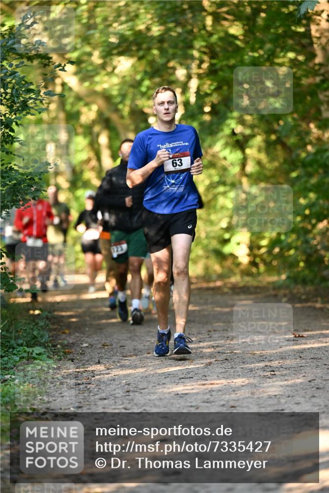 06.10.2024 - Bramfelder Halbmarathon 2024 Dr. Thomas Lammeyer http://msf.ph/oto/7335427 06.10.2024 09:55:20 Laufen 123, 63 meine-sportfotos.de