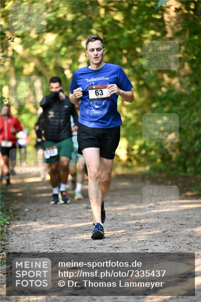 06.10.2024 - Bramfelder Halbmarathon 2024 Dr. Thomas Lammeyer http://msf.ph/oto/7335437 06.10.2024 09:55:21 Laufen 63 meine-sportfotos.de