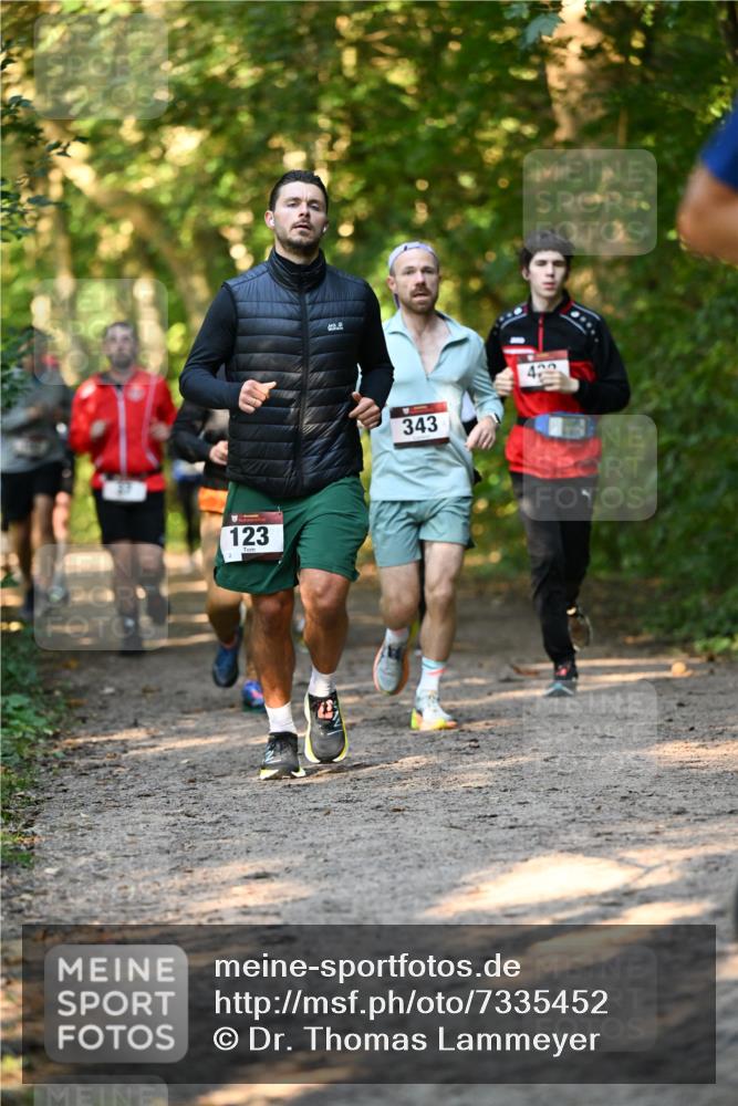 06.10.2024 - Bramfelder Halbmarathon 2024 Dr. Thomas Lammeyer http://msf.ph/oto/7335452 06.10.2024 09:55:24 Laufen 123, 343, 100 meine-sportfotos.de