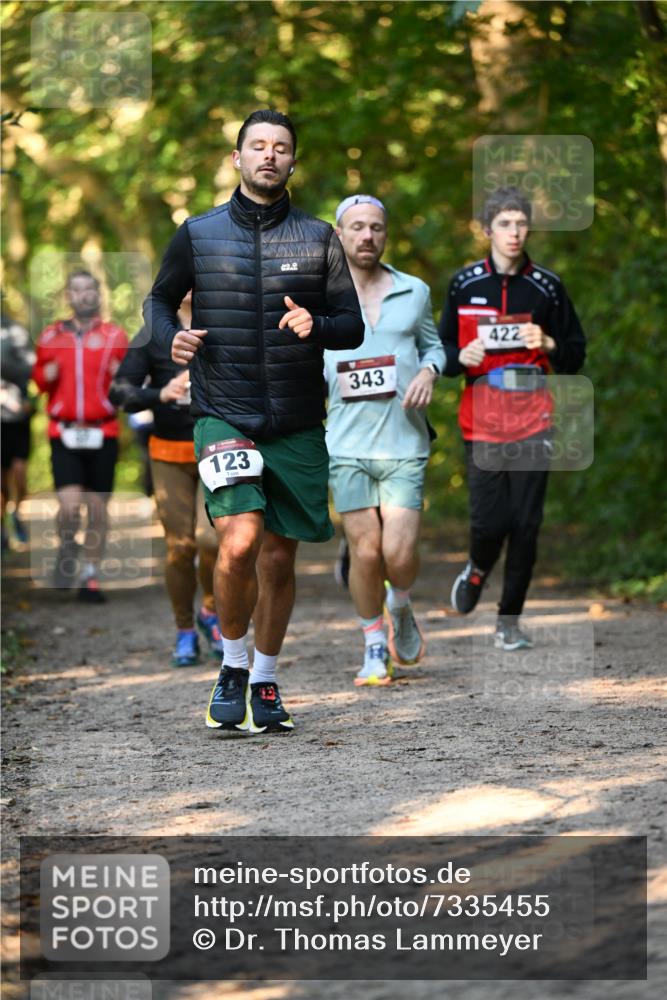 06.10.2024 - Bramfelder Halbmarathon 2024 Dr. Thomas Lammeyer http://msf.ph/oto/7335455 06.10.2024 09:55:25 Laufen 123, 343, 422 meine-sportfotos.de