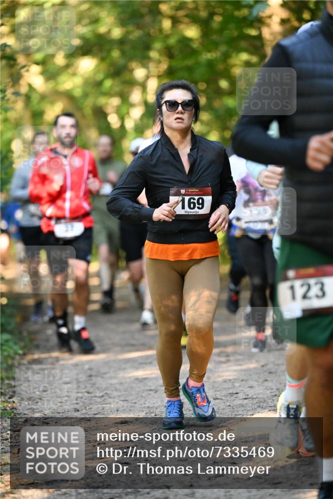 06.10.2024 - Bramfelder Halbmarathon 2024 Dr. Thomas Lammeyer http://msf.ph/oto/7335469 06.10.2024 09:55:27 Laufen 33, 169, 130, 123 meine-sportfotos.de