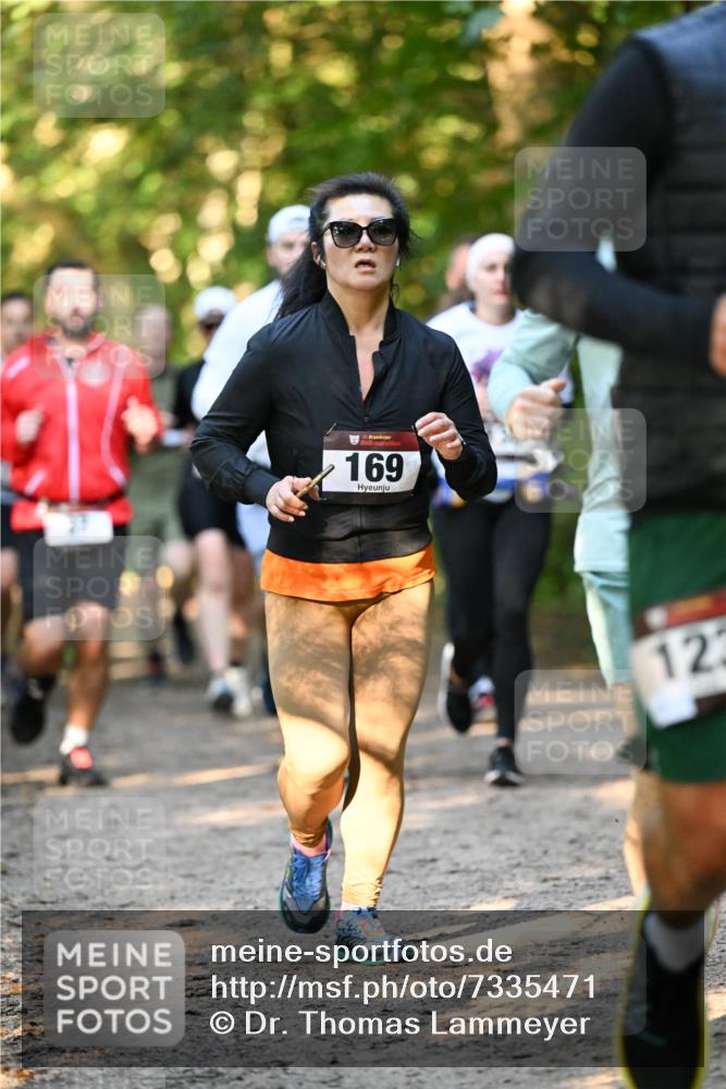 06.10.2024 - Bramfelder Halbmarathon 2024 Dr. Thomas Lammeyer http://msf.ph/oto/7335471 06.10.2024 09:55:27 Laufen 33, 169, 12 meine-sportfotos.de