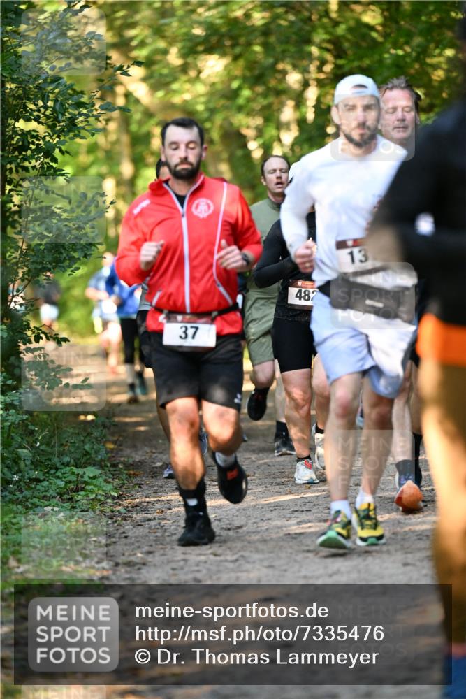 06.10.2024 - Bramfelder Halbmarathon 2024 Dr. Thomas Lammeyer http://msf.ph/oto/7335476 06.10.2024 09:55:29 Laufen 37, 482, 13 meine-sportfotos.de