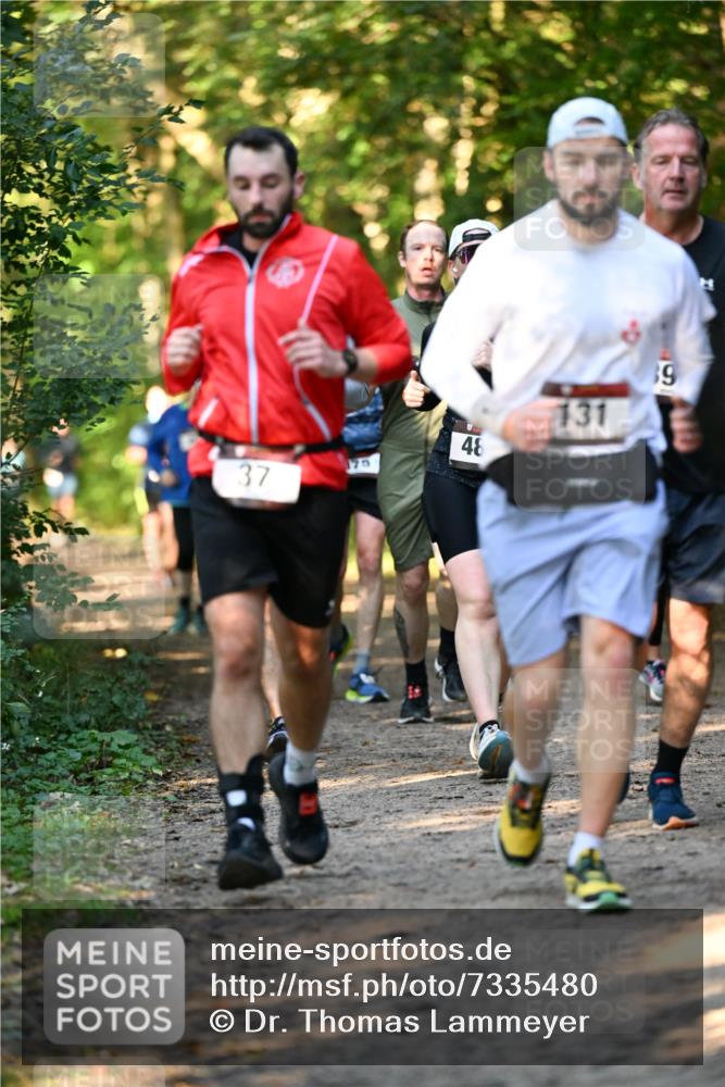 06.10.2024 - Bramfelder Halbmarathon 2024 Dr. Thomas Lammeyer http://msf.ph/oto/7335480 06.10.2024 09:55:29 Laufen 37, 170, 48, 131, 39 meine-sportfotos.de