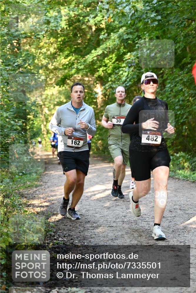 06.10.2024 - Bramfelder Halbmarathon 2024 Dr. Thomas Lammeyer http://msf.ph/oto/7335501 06.10.2024 09:55:33 Laufen 162, 30, 482 meine-sportfotos.de