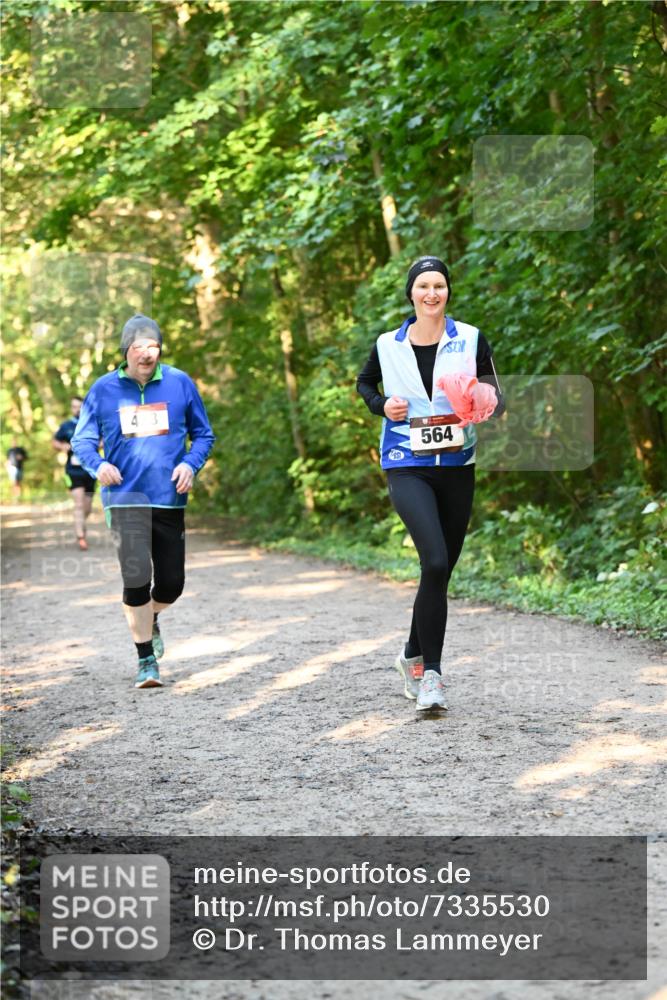 06.10.2024 - Bramfelder Halbmarathon 2024 Dr. Thomas Lammeyer http://msf.ph/oto/7335530 06.10.2024 09:55:38 Laufen 4, 3, 564 meine-sportfotos.de