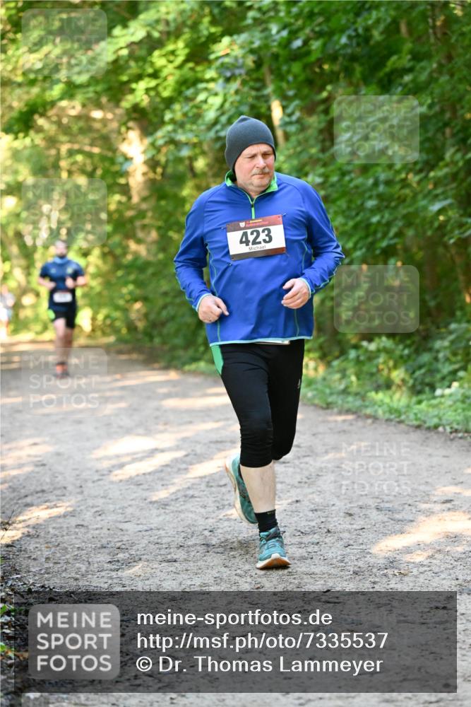 06.10.2024 - Bramfelder Halbmarathon 2024 Dr. Thomas Lammeyer http://msf.ph/oto/7335537 06.10.2024 09:55:40 Laufen 423 meine-sportfotos.de