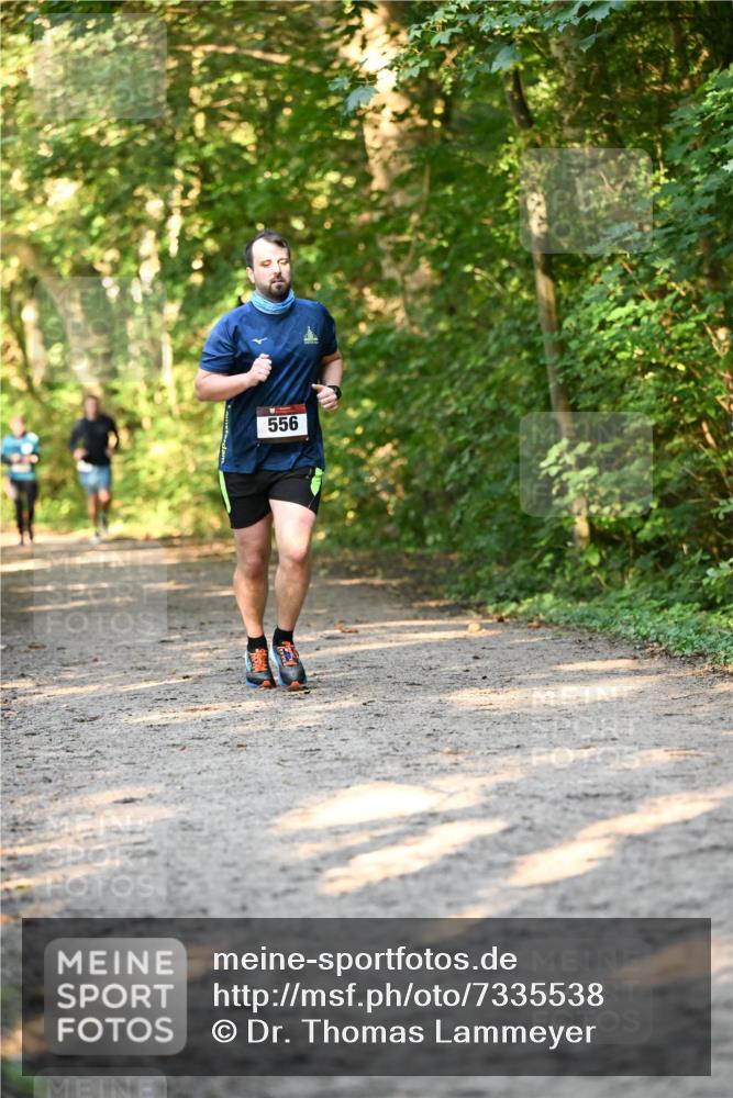 06.10.2024 - Bramfelder Halbmarathon 2024 Dr. Thomas Lammeyer http://msf.ph/oto/7335538 06.10.2024 09:55:42 Laufen 556 meine-sportfotos.de