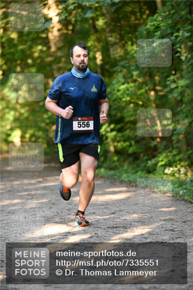 06.10.2024 - Bramfelder Halbmarathon 2024 Dr. Thomas Lammeyer http://msf.ph/oto/7335551 06.10.2024 09:55:43 Laufen 556 meine-sportfotos.de