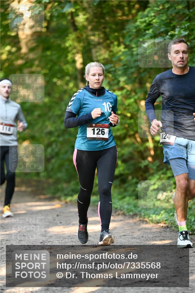 06.10.2024 - Bramfelder Halbmarathon 2024 Dr. Thomas Lammeyer http://msf.ph/oto/7335568 06.10.2024 09:55:56 Laufen 118, 10, 126, 124 meine-sportfotos.de