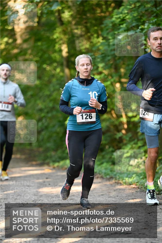 06.10.2024 - Bramfelder Halbmarathon 2024 Dr. Thomas Lammeyer http://msf.ph/oto/7335569 06.10.2024 09:55:56 Laufen 118, 10, 126, 124 meine-sportfotos.de