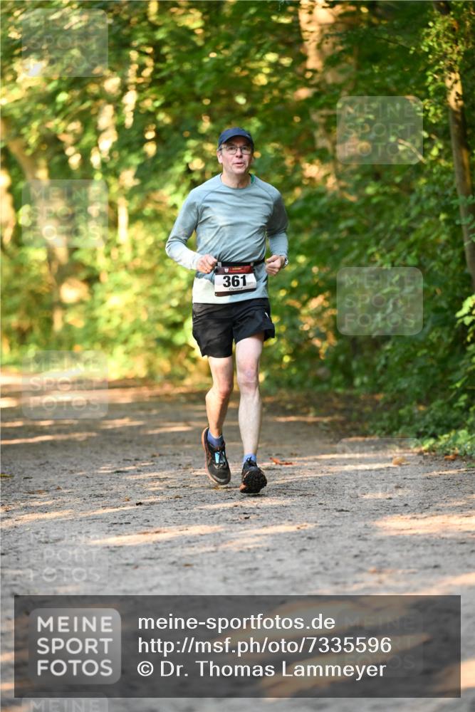 06.10.2024 - Bramfelder Halbmarathon 2024 Dr. Thomas Lammeyer http://msf.ph/oto/7335596 06.10.2024 09:56:20 Laufen 100, 361 meine-sportfotos.de