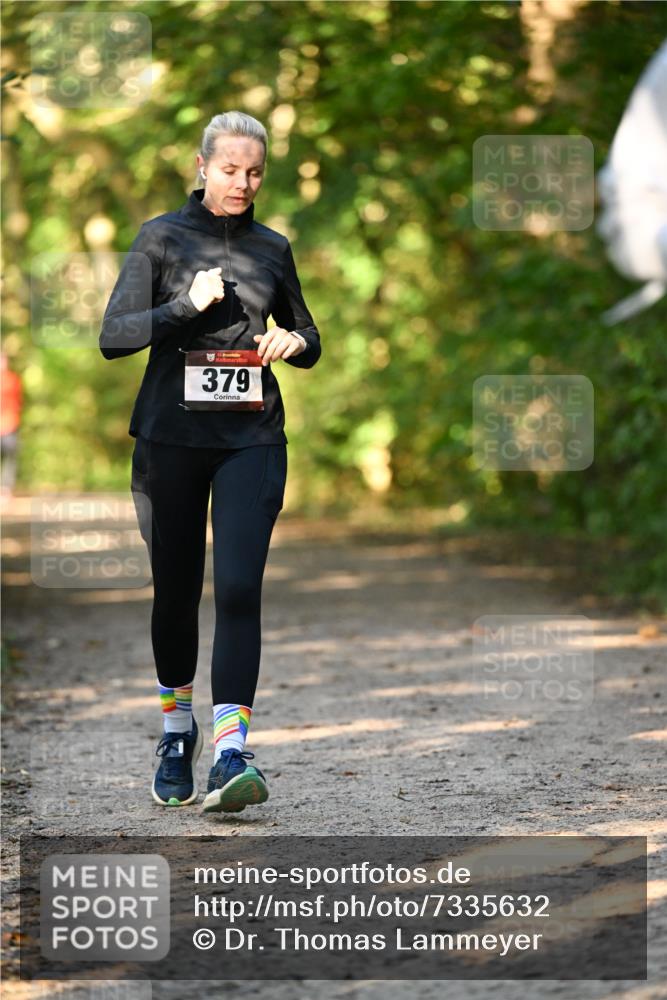 06.10.2024 - Bramfelder Halbmarathon 2024 Dr. Thomas Lammeyer http://msf.ph/oto/7335632 06.10.2024 09:56:49 Laufen 379 meine-sportfotos.de