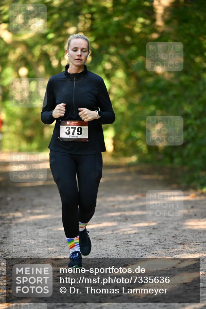 06.10.2024 - Bramfelder Halbmarathon 2024 Dr. Thomas Lammeyer http://msf.ph/oto/7335636 06.10.2024 09:56:49 Laufen 379 meine-sportfotos.de