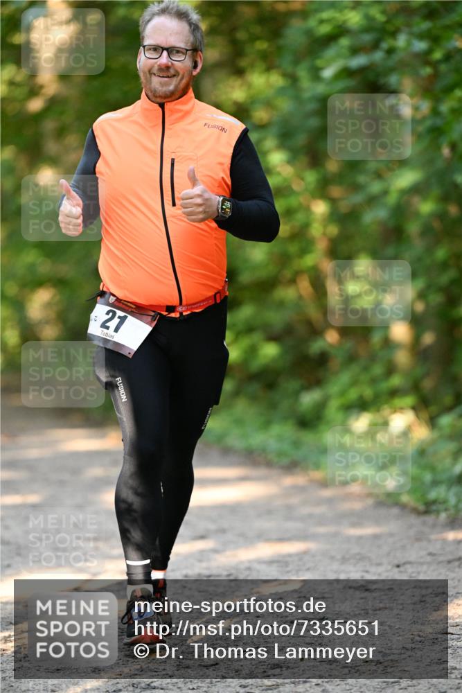 06.10.2024 - Bramfelder Halbmarathon 2024 Dr. Thomas Lammeyer http://msf.ph/oto/7335651 06.10.2024 09:57:07 Laufen 21 meine-sportfotos.de