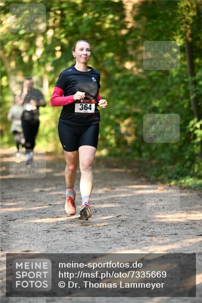 06.10.2024 - Bramfelder Halbmarathon 2024 Dr. Thomas Lammeyer http://msf.ph/oto/7335669 06.10.2024 09:57:16 Laufen 364 meine-sportfotos.de