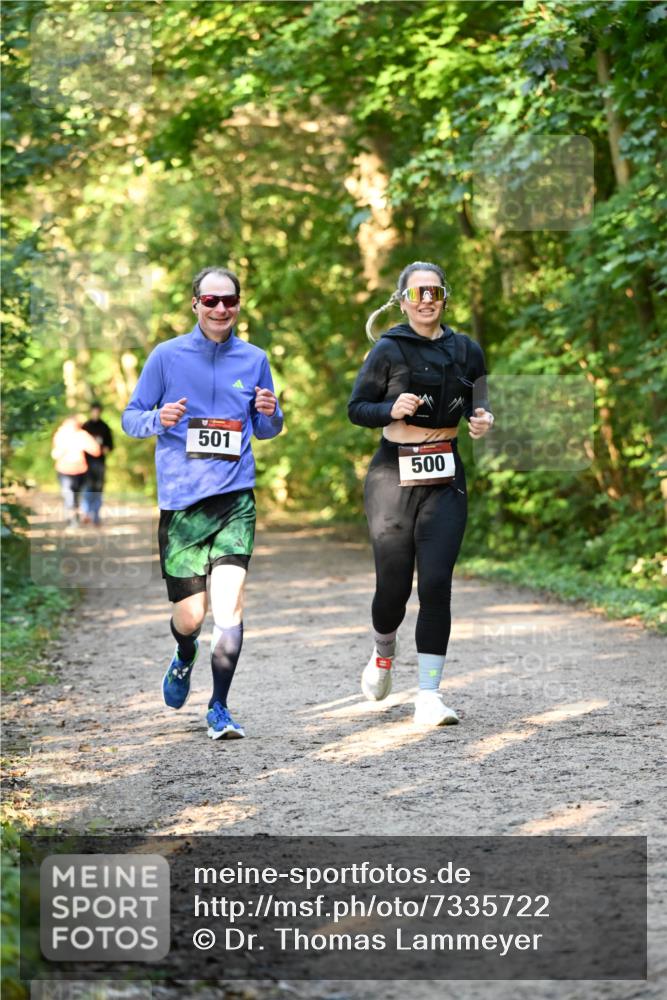 06.10.2024 - Bramfelder Halbmarathon 2024 Dr. Thomas Lammeyer http://msf.ph/oto/7335722 06.10.2024 09:57:29 Laufen 501, 500 meine-sportfotos.de