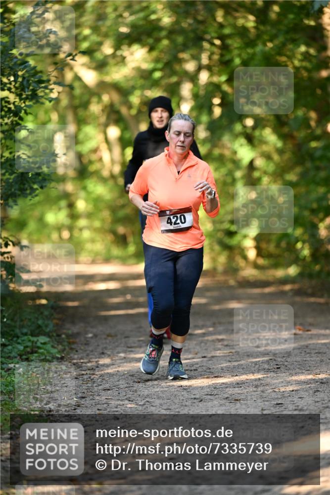 06.10.2024 - Bramfelder Halbmarathon 2024 Dr. Thomas Lammeyer http://msf.ph/oto/7335739 06.10.2024 09:57:38 Laufen 420 meine-sportfotos.de