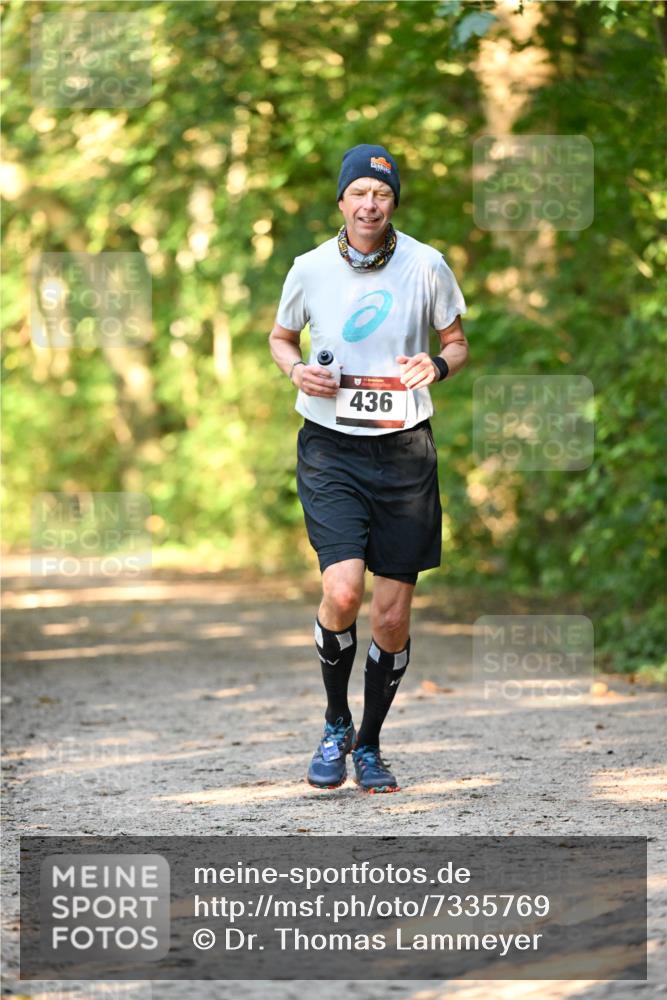 06.10.2024 - Bramfelder Halbmarathon 2024 Dr. Thomas Lammeyer http://msf.ph/oto/7335769 06.10.2024 09:58:10 Laufen 436 meine-sportfotos.de
