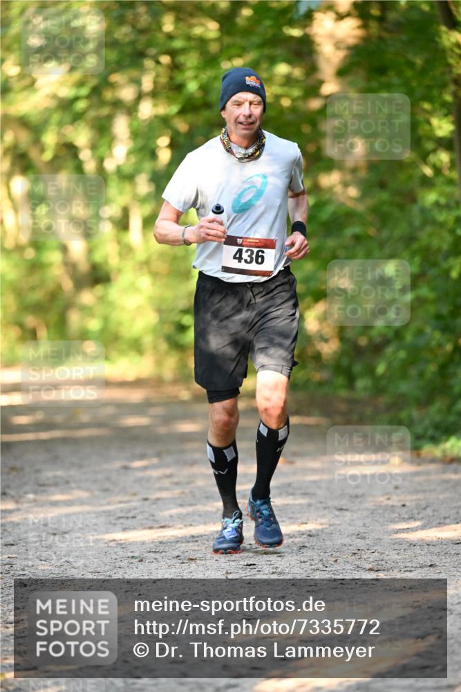 06.10.2024 - Bramfelder Halbmarathon 2024 Dr. Thomas Lammeyer http://msf.ph/oto/7335772 06.10.2024 09:58:10 Laufen 436 meine-sportfotos.de