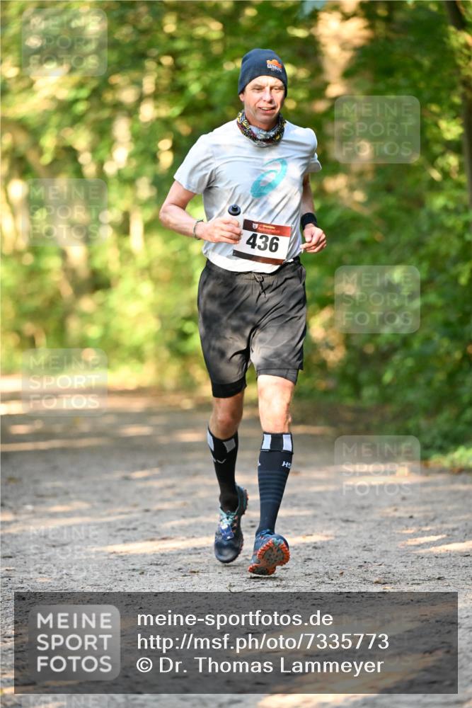 06.10.2024 - Bramfelder Halbmarathon 2024 Dr. Thomas Lammeyer http://msf.ph/oto/7335773 06.10.2024 09:58:11 Laufen 436 meine-sportfotos.de