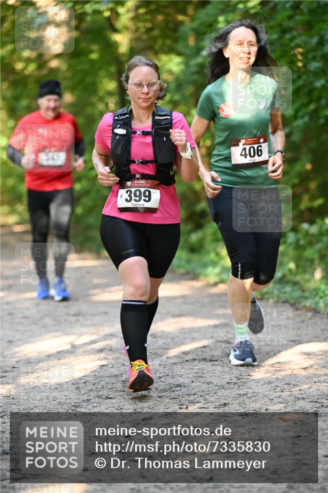 06.10.2024 - Bramfelder Halbmarathon 2024 Dr. Thomas Lammeyer http://msf.ph/oto/7335830 06.10.2024 09:59:32 Laufen 341, 10, 399, 406 meine-sportfotos.de