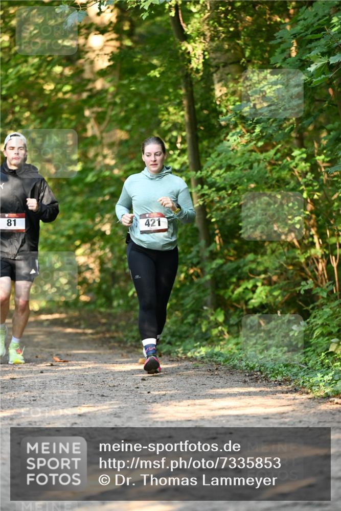 06.10.2024 - Bramfelder Halbmarathon 2024 Dr. Thomas Lammeyer http://msf.ph/oto/7335853 06.10.2024 10:00:00 Laufen 81, 421 meine-sportfotos.de