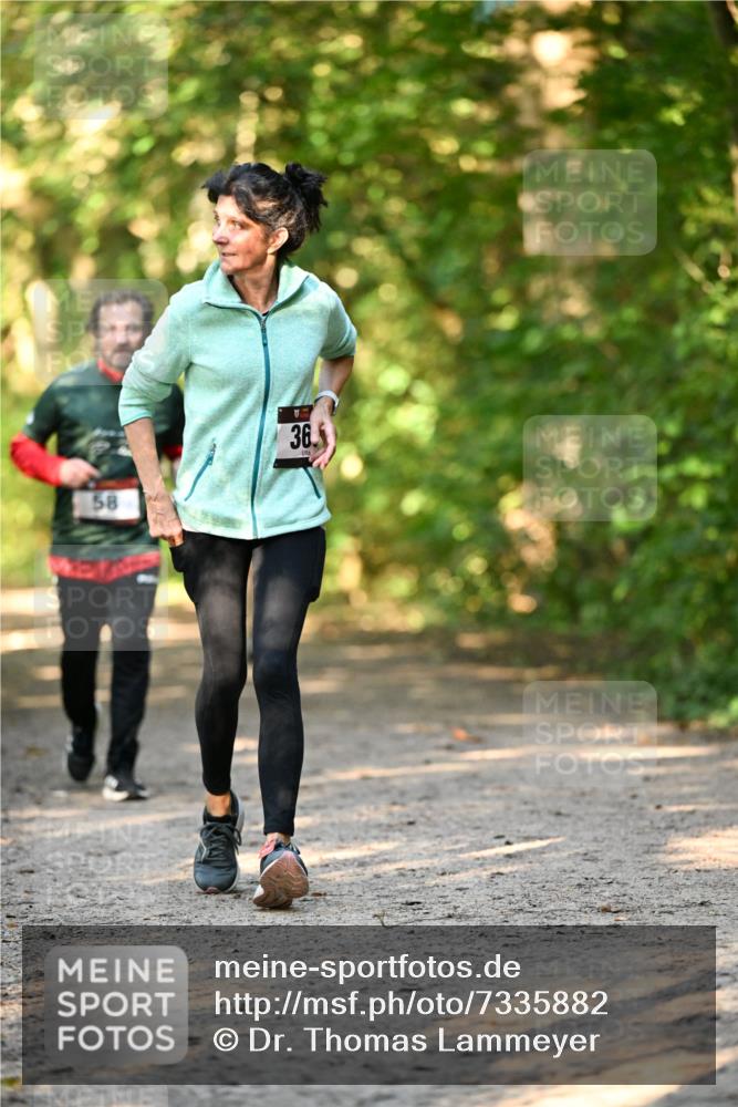 06.10.2024 - Bramfelder Halbmarathon 2024 Dr. Thomas Lammeyer http://msf.ph/oto/7335882 06.10.2024 10:00:34 Laufen 58, 36 meine-sportfotos.de