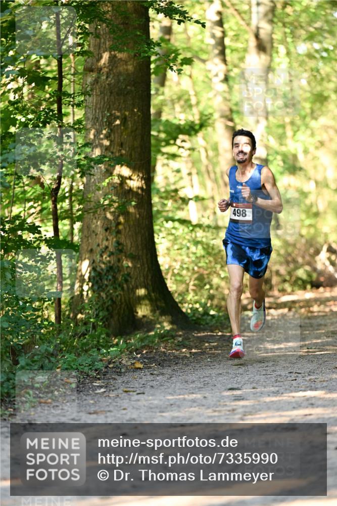 06.10.2024 - Bramfelder Halbmarathon 2024 Dr. Thomas Lammeyer http://msf.ph/oto/7335990 06.10.2024 10:06:03 Laufen 498 meine-sportfotos.de