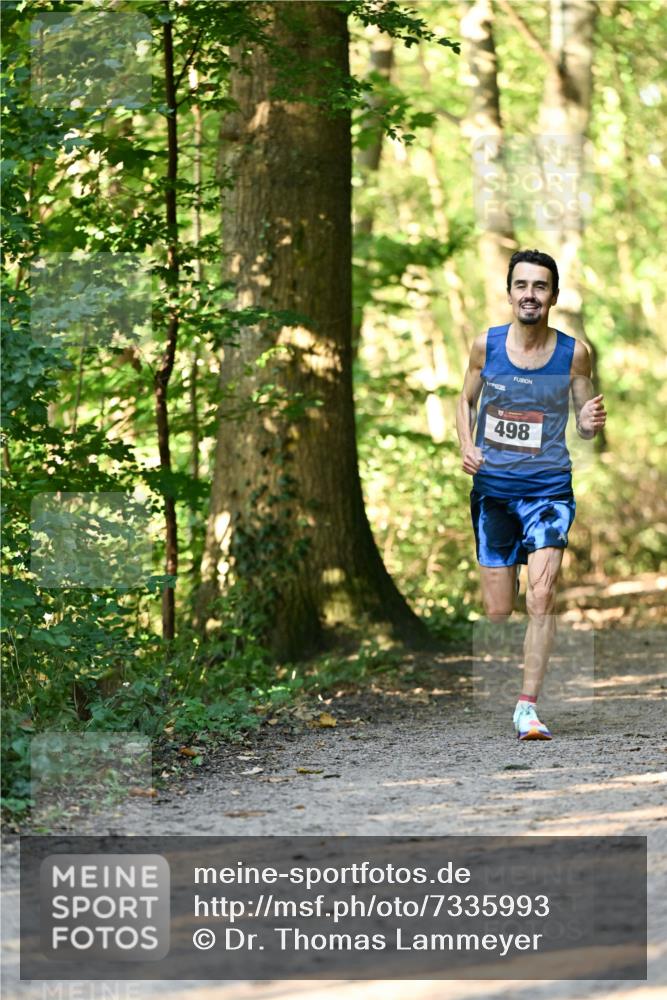 06.10.2024 - Bramfelder Halbmarathon 2024 Dr. Thomas Lammeyer http://msf.ph/oto/7335993 06.10.2024 10:06:04 Laufen 498 meine-sportfotos.de