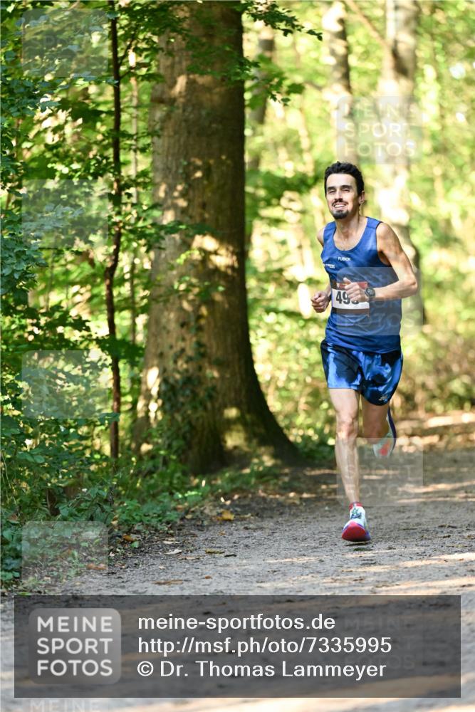 06.10.2024 - Bramfelder Halbmarathon 2024 Dr. Thomas Lammeyer http://msf.ph/oto/7335995 06.10.2024 10:06:04 Laufen 49 meine-sportfotos.de