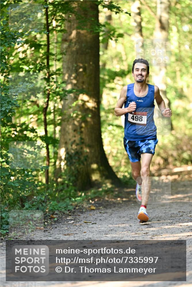 06.10.2024 - Bramfelder Halbmarathon 2024 Dr. Thomas Lammeyer http://msf.ph/oto/7335997 06.10.2024 10:06:04 Laufen 498 meine-sportfotos.de