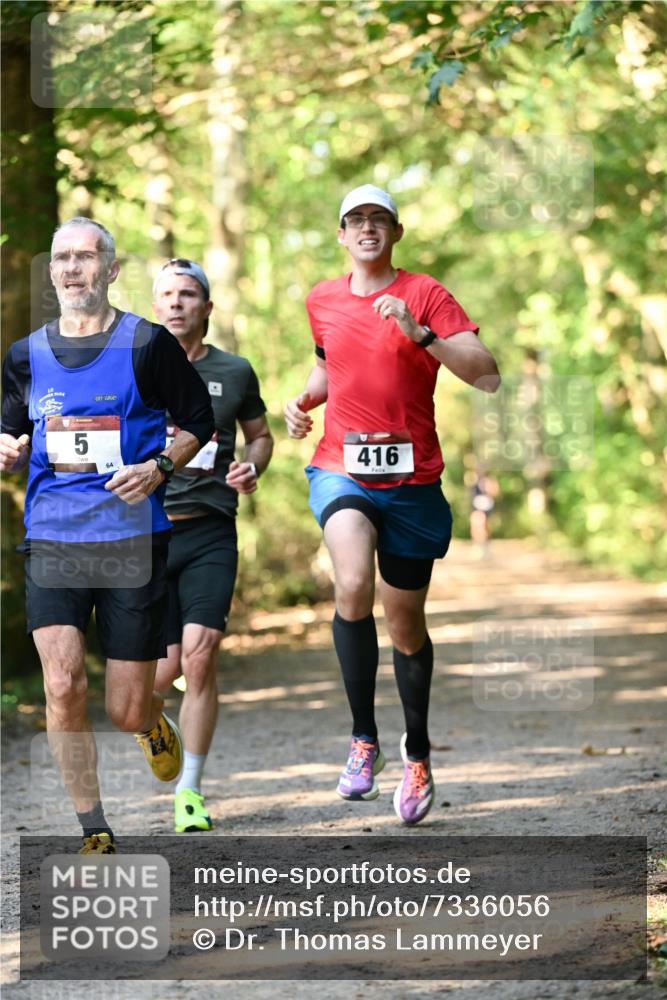06.10.2024 - Bramfelder Halbmarathon 2024 Dr. Thomas Lammeyer http://msf.ph/oto/7336056 06.10.2024 10:08:15 Laufen 5, 416 meine-sportfotos.de