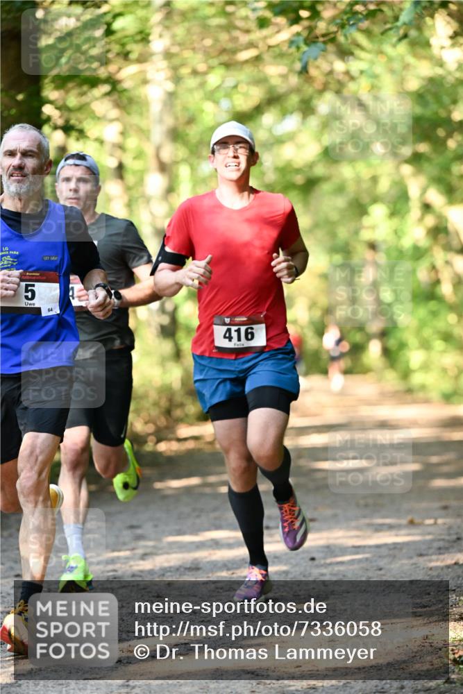 06.10.2024 - Bramfelder Halbmarathon 2024 Dr. Thomas Lammeyer http://msf.ph/oto/7336058 06.10.2024 10:08:15 Laufen 3, 5, 64, 416 meine-sportfotos.de