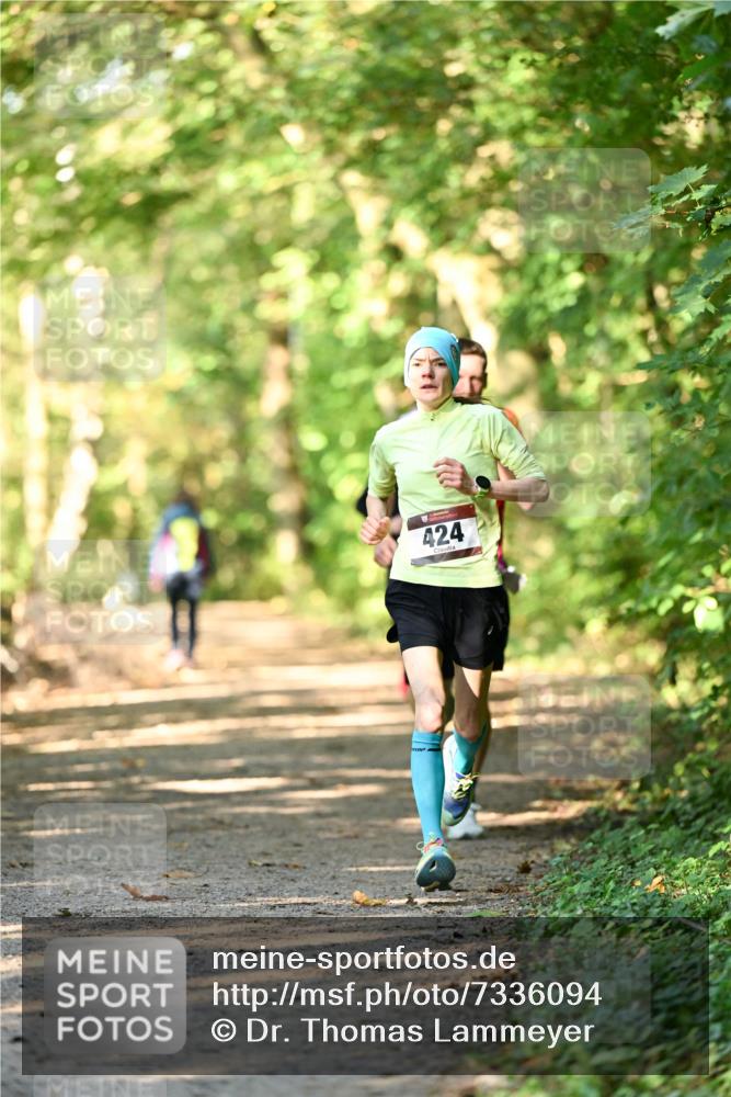 06.10.2024 - Bramfelder Halbmarathon 2024 Dr. Thomas Lammeyer http://msf.ph/oto/7336094 06.10.2024 10:08:52 Laufen 424 meine-sportfotos.de