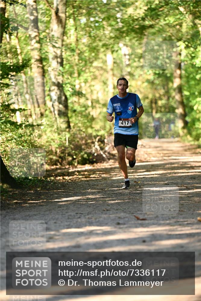 06.10.2024 - Bramfelder Halbmarathon 2024 Dr. Thomas Lammeyer http://msf.ph/oto/7336117 06.10.2024 10:09:44 Laufen 50, 417 meine-sportfotos.de
