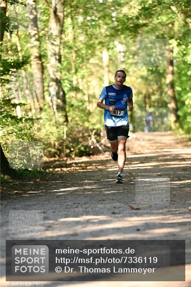 06.10.2024 - Bramfelder Halbmarathon 2024 Dr. Thomas Lammeyer http://msf.ph/oto/7336119 06.10.2024 10:09:44 Laufen  meine-sportfotos.de