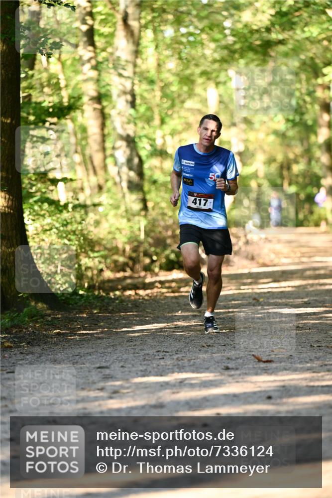06.10.2024 - Bramfelder Halbmarathon 2024 Dr. Thomas Lammeyer http://msf.ph/oto/7336124 06.10.2024 10:09:45 Laufen 50, 417 meine-sportfotos.de
