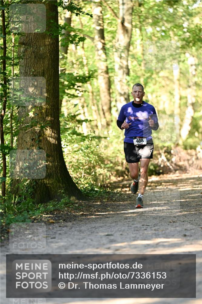 06.10.2024 - Bramfelder Halbmarathon 2024 Dr. Thomas Lammeyer http://msf.ph/oto/7336153 06.10.2024 10:10:11 Laufen 408 meine-sportfotos.de