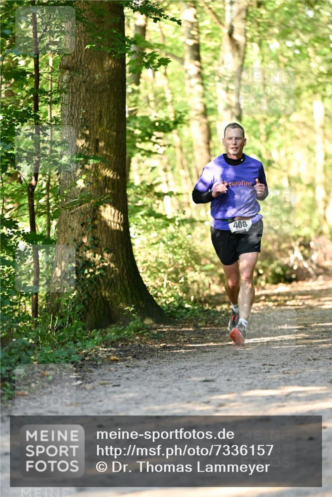 06.10.2024 - Bramfelder Halbmarathon 2024 Dr. Thomas Lammeyer http://msf.ph/oto/7336157 06.10.2024 10:10:11 Laufen 408 meine-sportfotos.de