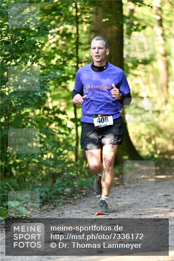 06.10.2024 - Bramfelder Halbmarathon 2024 Dr. Thomas Lammeyer http://msf.ph/oto/7336172 06.10.2024 10:10:13 Laufen 408 meine-sportfotos.de