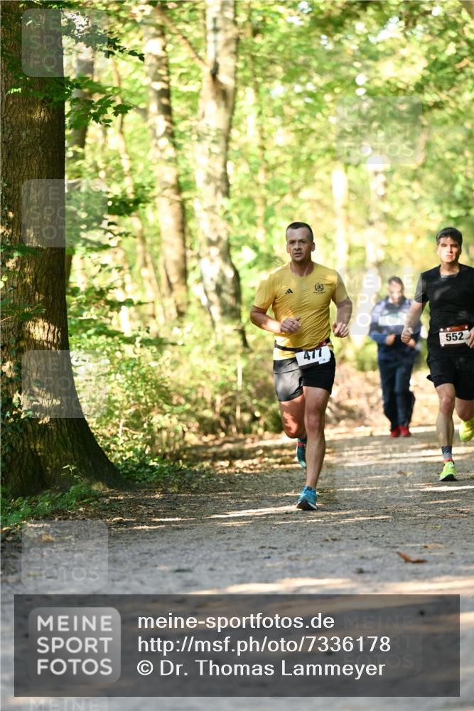06.10.2024 - Bramfelder Halbmarathon 2024 Dr. Thomas Lammeyer http://msf.ph/oto/7336178 06.10.2024 10:10:16 Laufen 552 meine-sportfotos.de