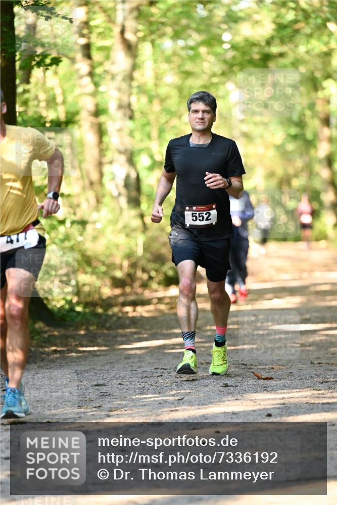 06.10.2024 - Bramfelder Halbmarathon 2024 Dr. Thomas Lammeyer http://msf.ph/oto/7336192 06.10.2024 10:10:19 Laufen 47, 552 meine-sportfotos.de