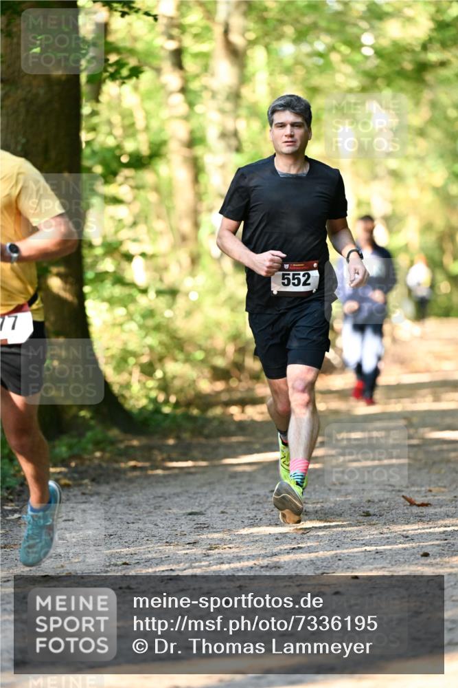 06.10.2024 - Bramfelder Halbmarathon 2024 Dr. Thomas Lammeyer http://msf.ph/oto/7336195 06.10.2024 10:10:19 Laufen 552 meine-sportfotos.de