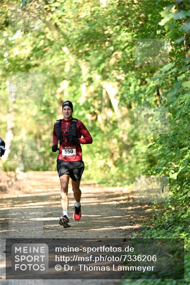06.10.2024 - Bramfelder Halbmarathon 2024 Dr. Thomas Lammeyer http://msf.ph/oto/7336206 06.10.2024 10:10:35 Laufen 550 meine-sportfotos.de